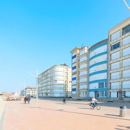 Beachfront Vitalo 502 Apartment Koksijde