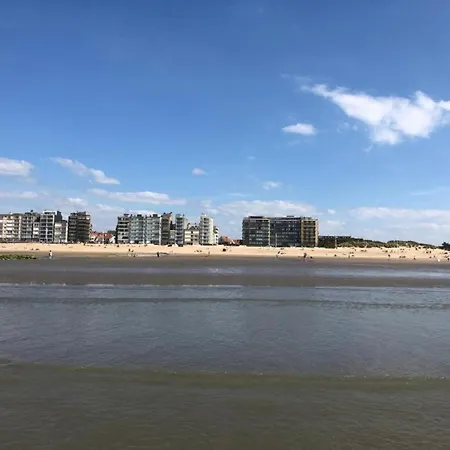 Lägenhet Beachfront Vitalo 502